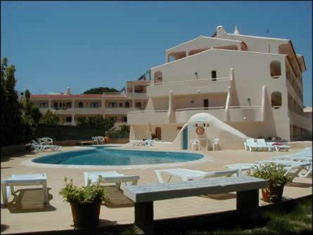 Apartament Olhos Do Mar T1 Beach Olhos De Agua Albufeira Bagian luar foto
